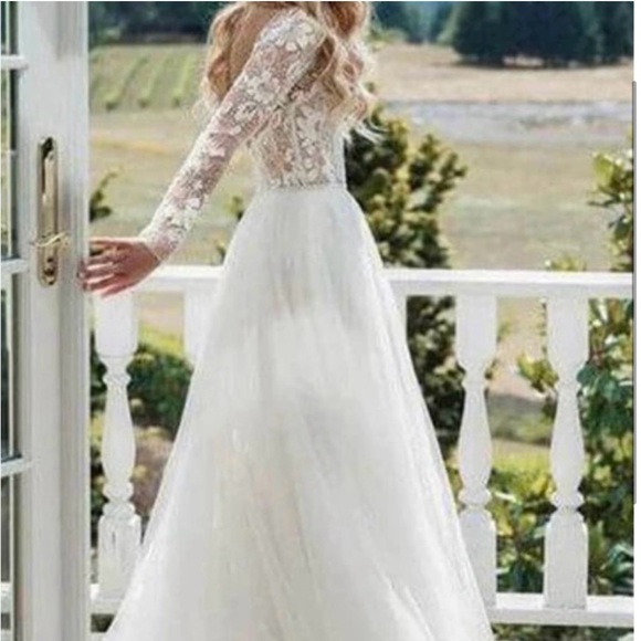 Wedding Dress - Picture 4 of 4